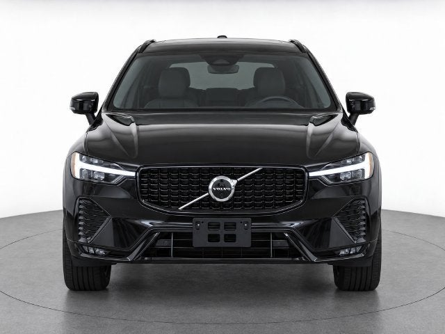 2025 Volvo XC60 Plus